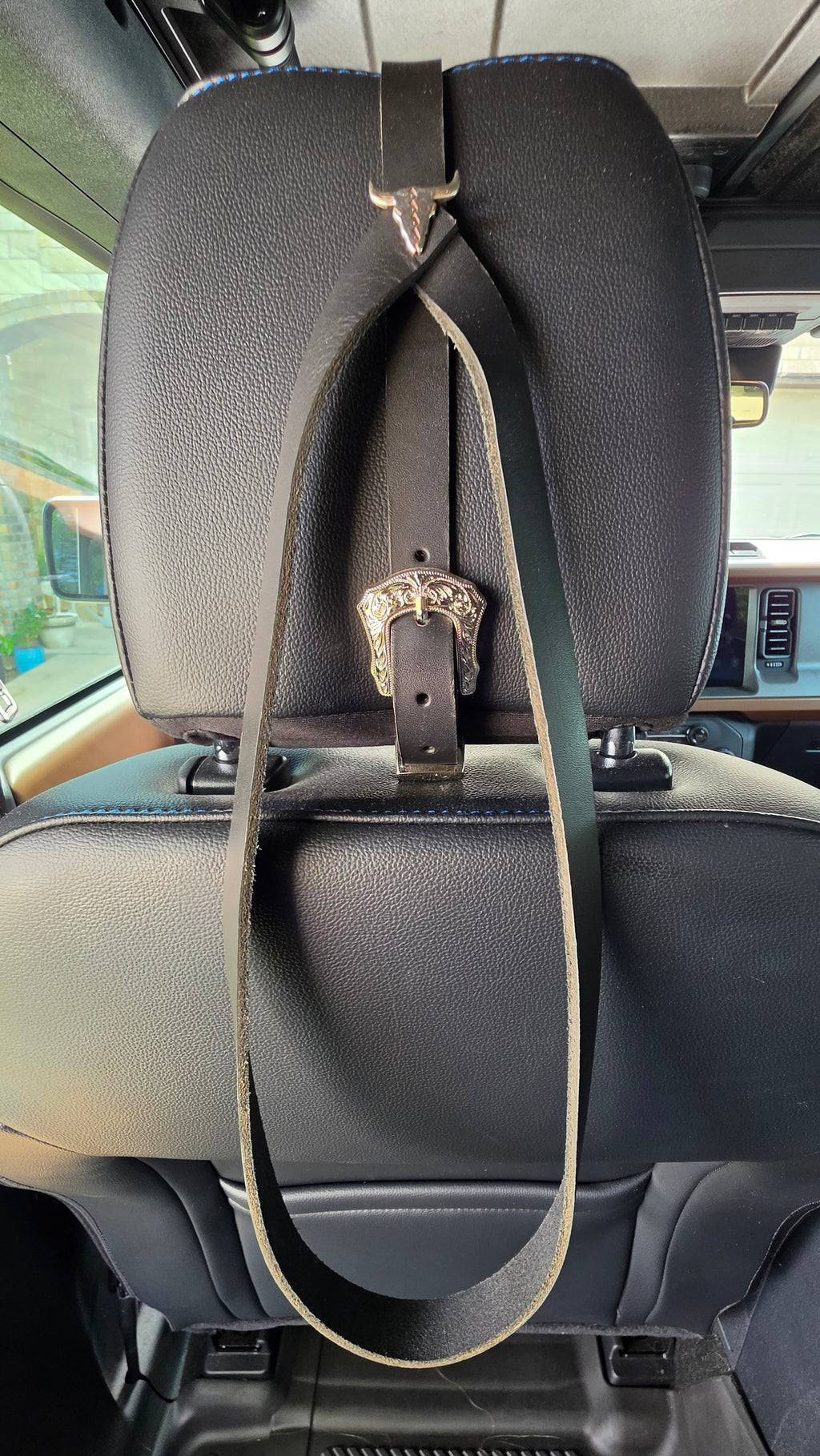 Handmade Leather Headrest Hat Holder – Premium Truck & SUV Cowboy Hat Hanger