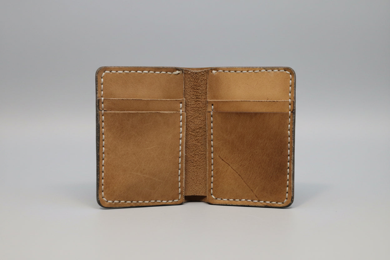 Handmade 6-Pocket Leather Wallet – Hand-Stitched Classic Minimalist Design