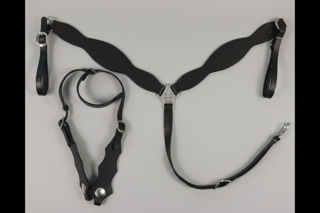 Custom Leather Breast Collar – Made-to-Order Handcrafted Western Gear